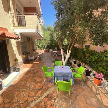 Olive Tree Apartment Sarandë Eksteriør billede