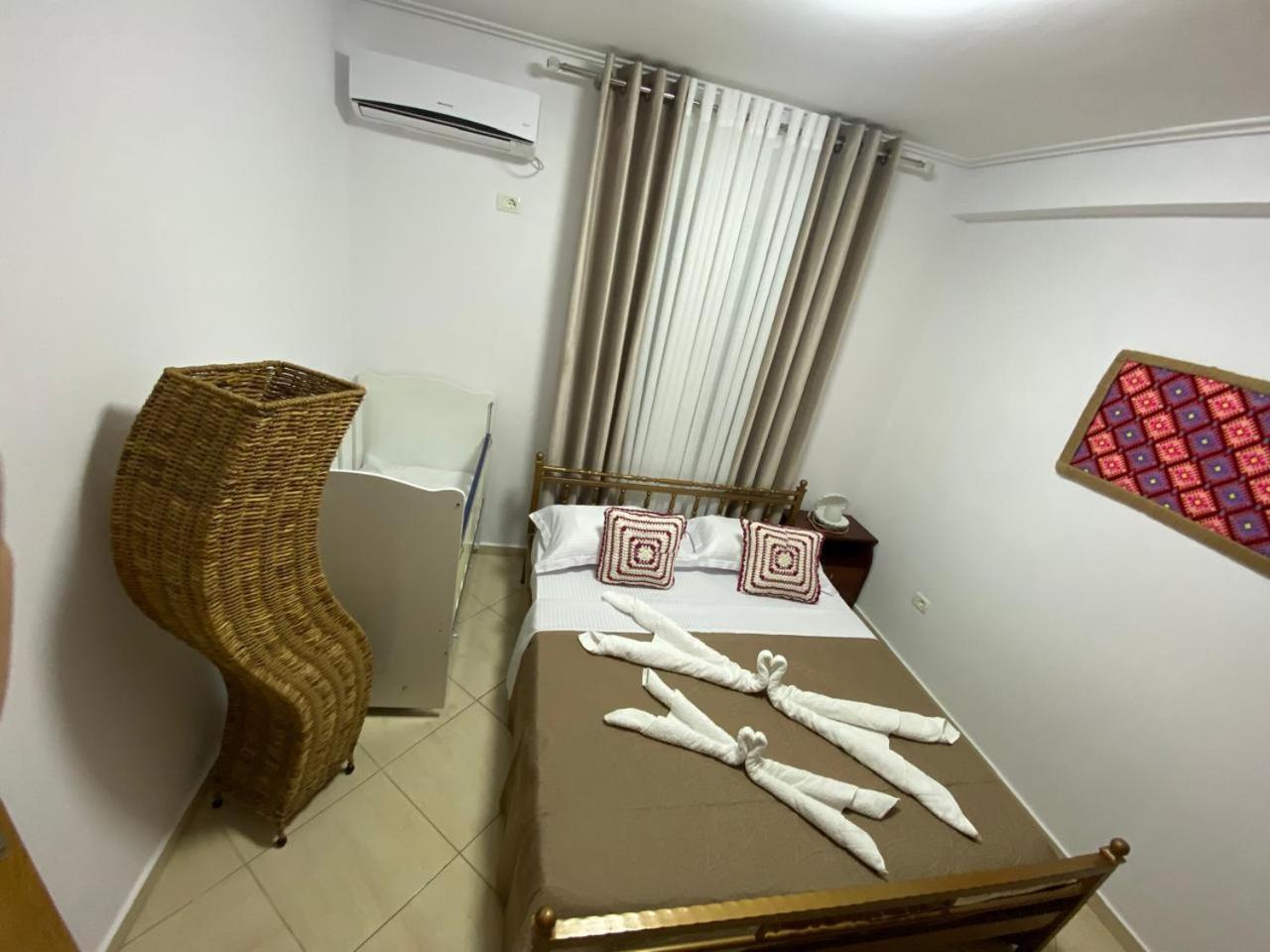 Olive Tree Apartment Sarandë Eksteriør billede
