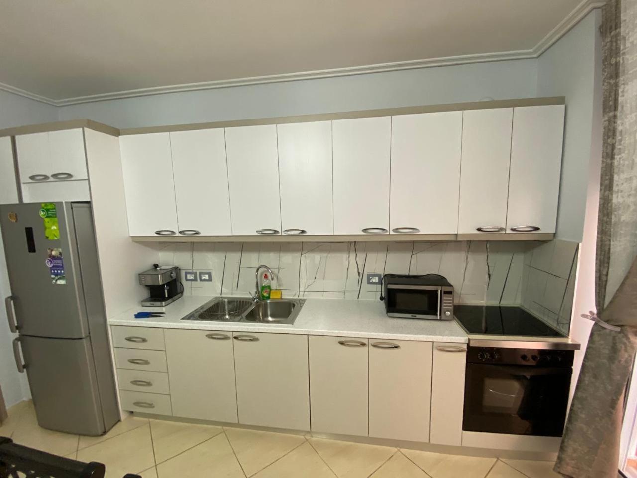 Olive Tree Apartment Sarandë Eksteriør billede