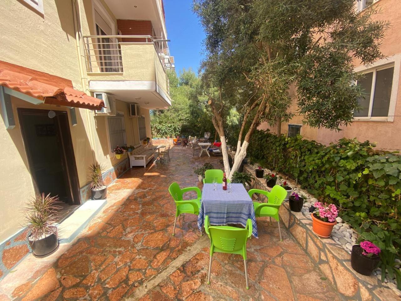 Olive Tree Apartment Sarandë Eksteriør billede