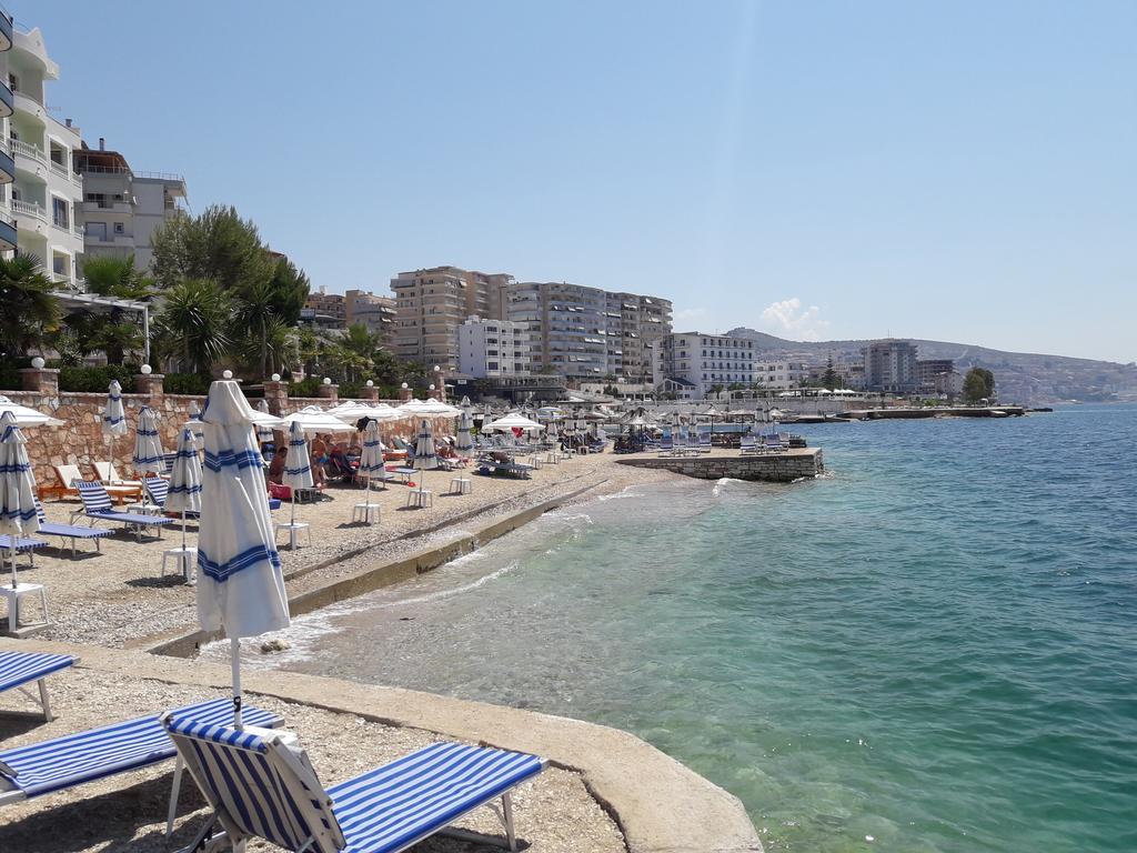 Olive Tree Apartment Sarandë Eksteriør billede